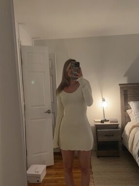 lukea long sleeve mini dress white Lukea Long Sleeve Mini Dress | Blue | Womens